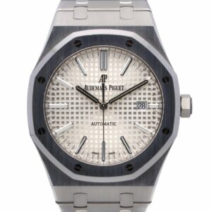 Audemars Piguet Royal Oak 15400ST.OO.1220ST.02