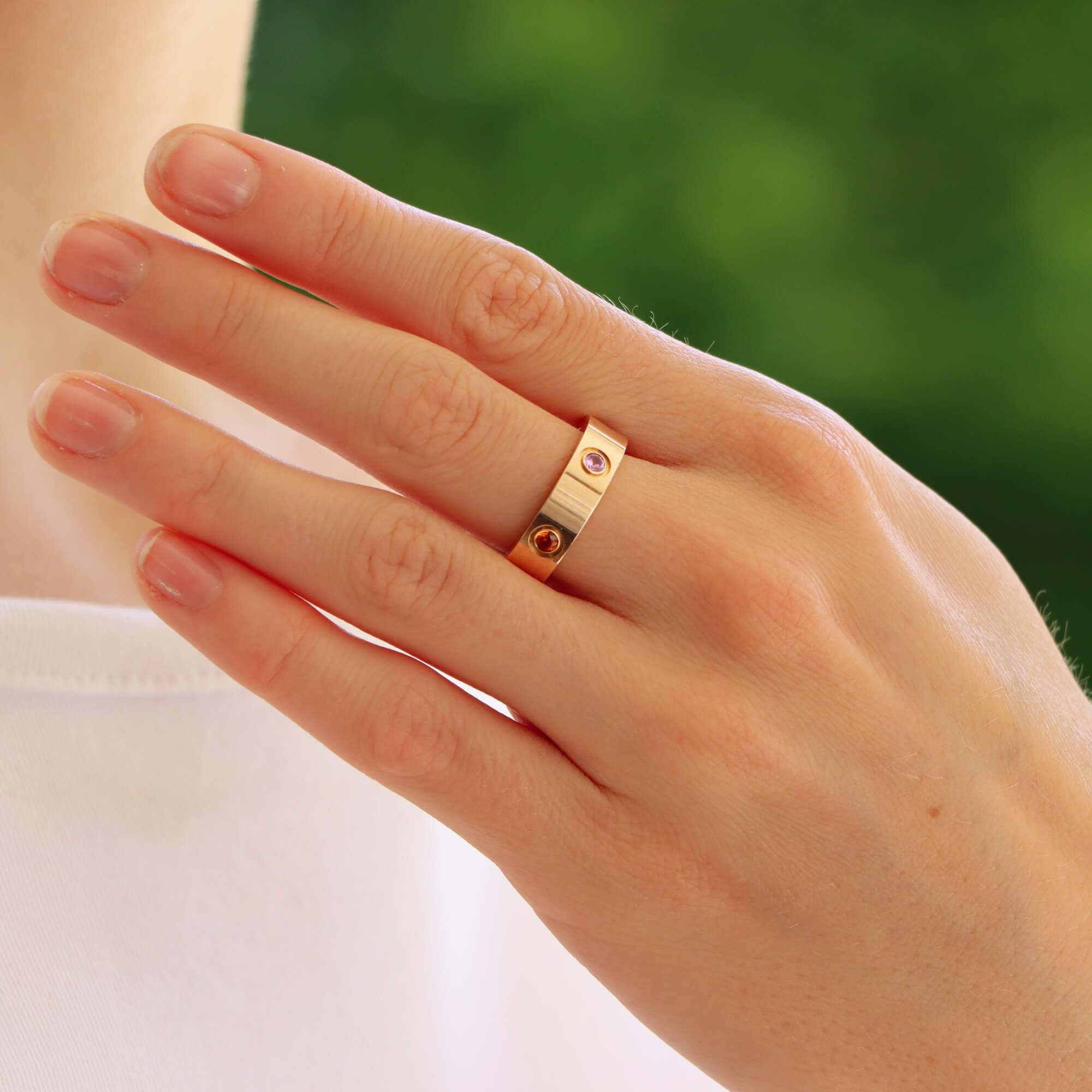 Rings similar to cartier love ring on sale