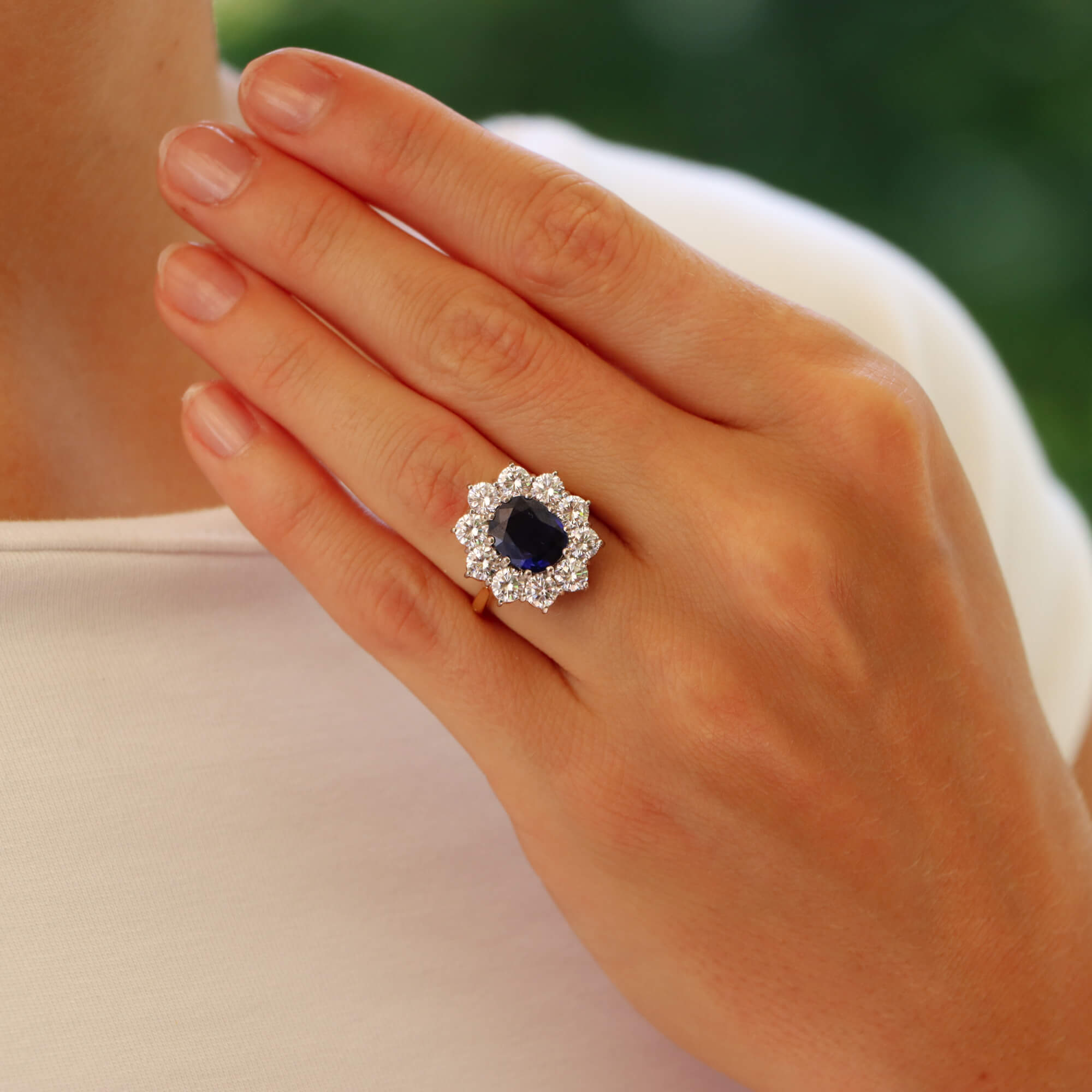 Vintage Blue Sapphire and Diamond Cluster Ring