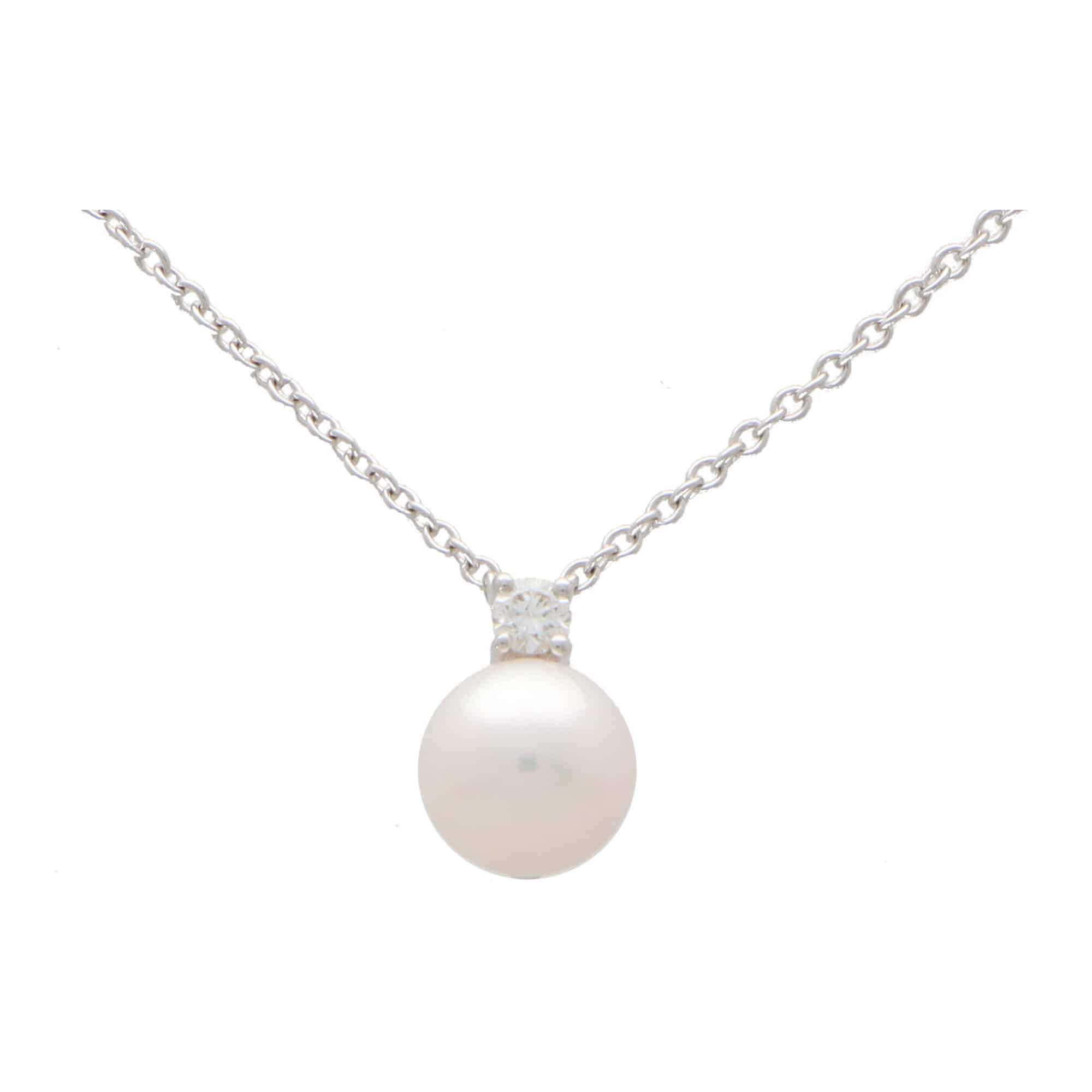 Paloma Picasso® Olive Leaf pendant in sterling silver with a cultured pearl.  | Tiffany & Co.