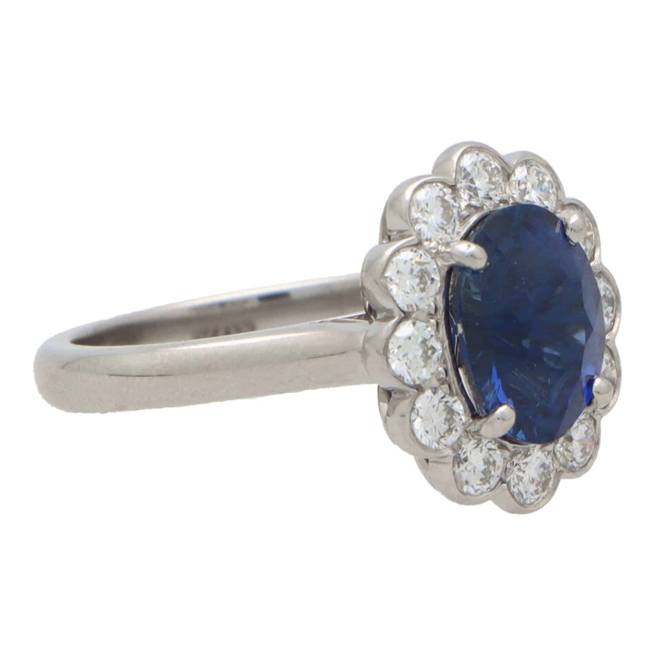 Contemporary Oval Sapphire and Diamond Cluster Ring