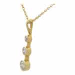 Vintage Graduating Diamond Pendant Necklace