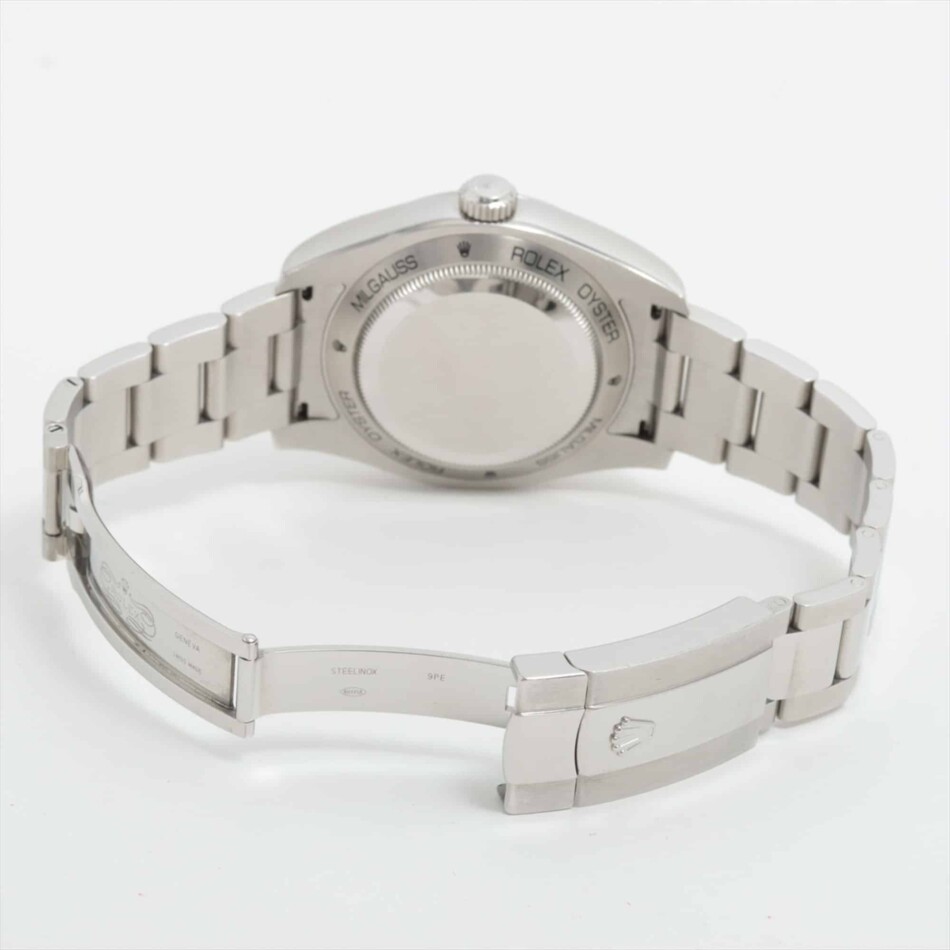 Vintage 2018 Rolex Oyster Perpetual Milgauss Watch