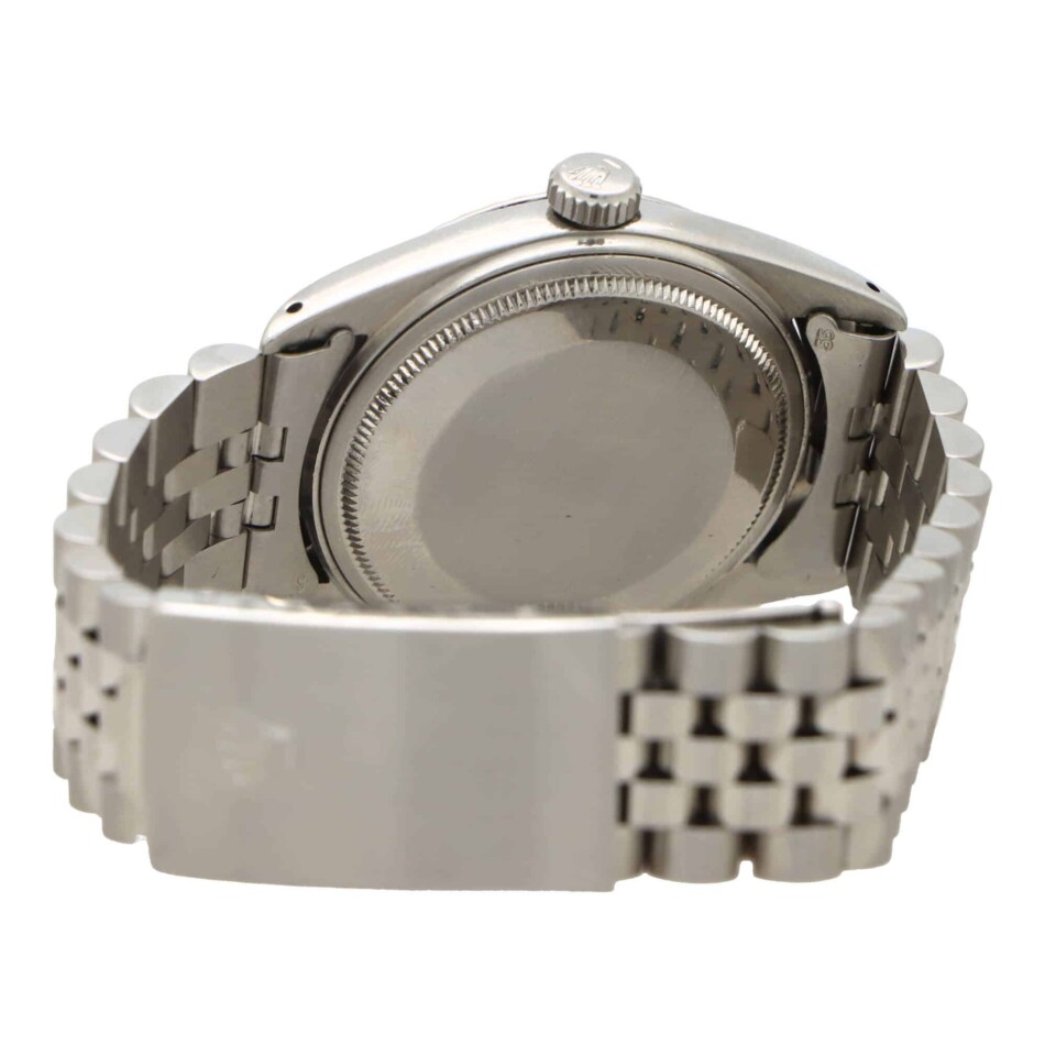 Vintage 1974 Rolex Oyster Perpetual Datejust PiePan silver dial