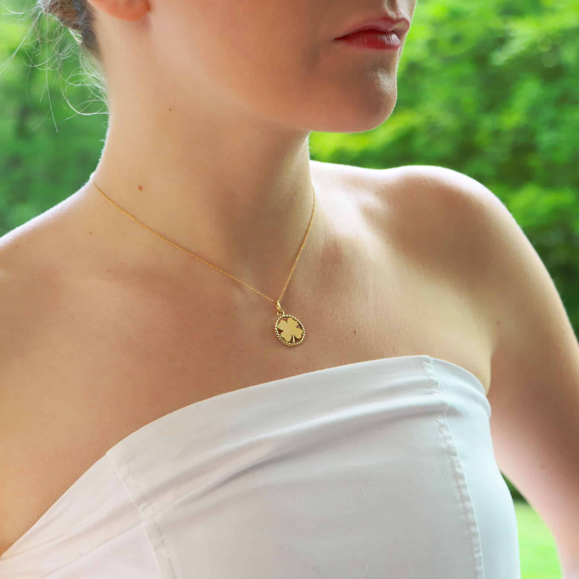 Tiffany and co clover necklace deals