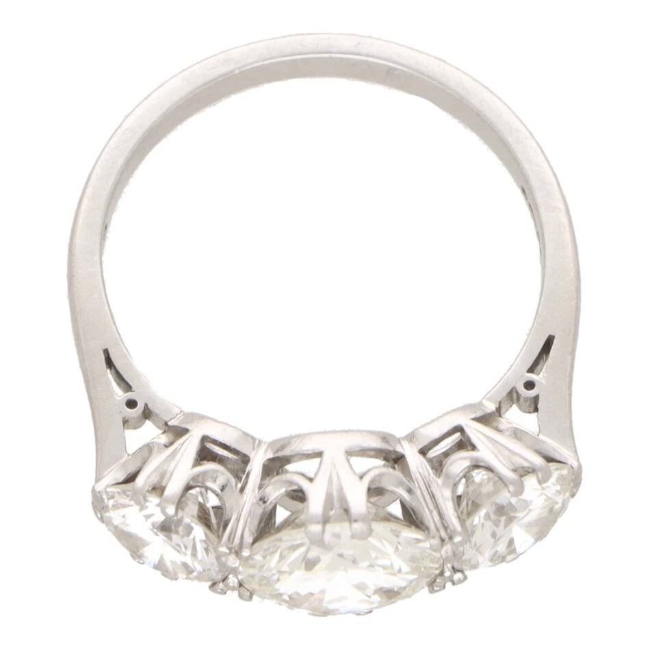 Vintage Three Stone Diamond Ring in Platinum