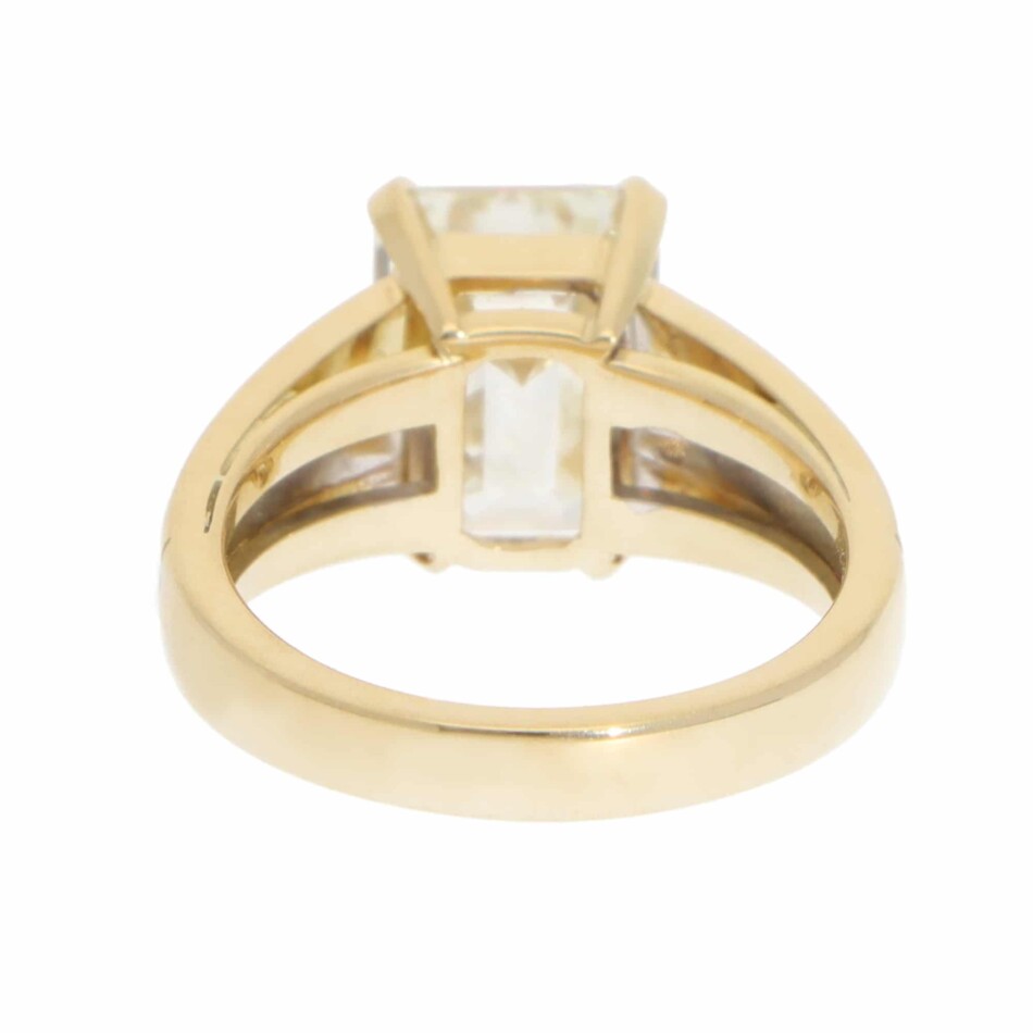 Contemporary 4.51ct Emerald Cut Diamond Ring in Gold