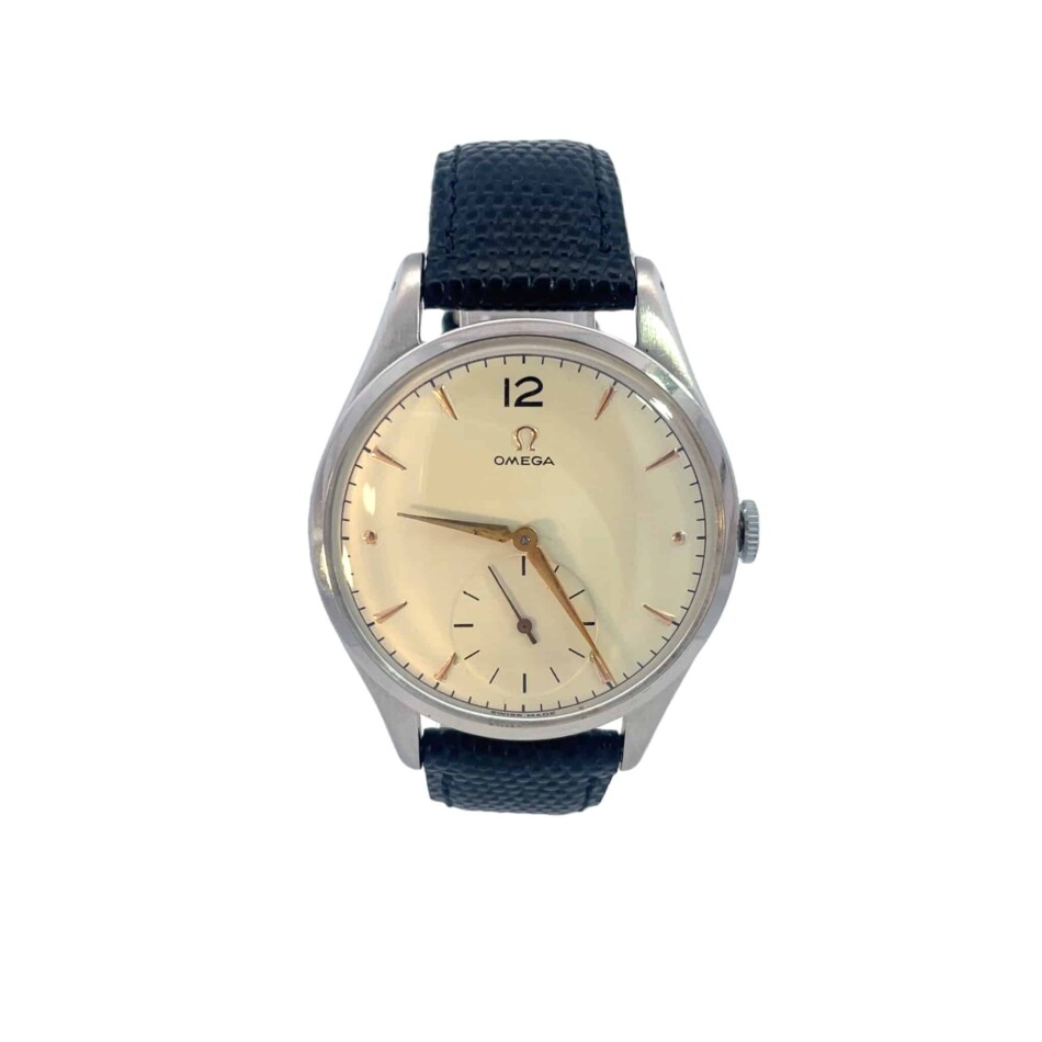 Vintage 1944 manual movement Omega Jumbo wristwatch, white dial