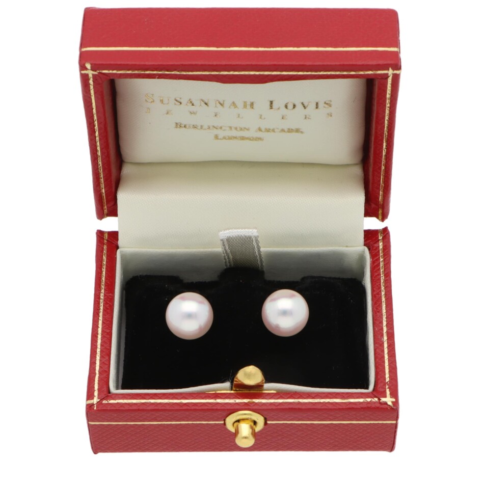 Contemporary 8.5mm Akoya Pearl Stud Earrings in Yellow Gold