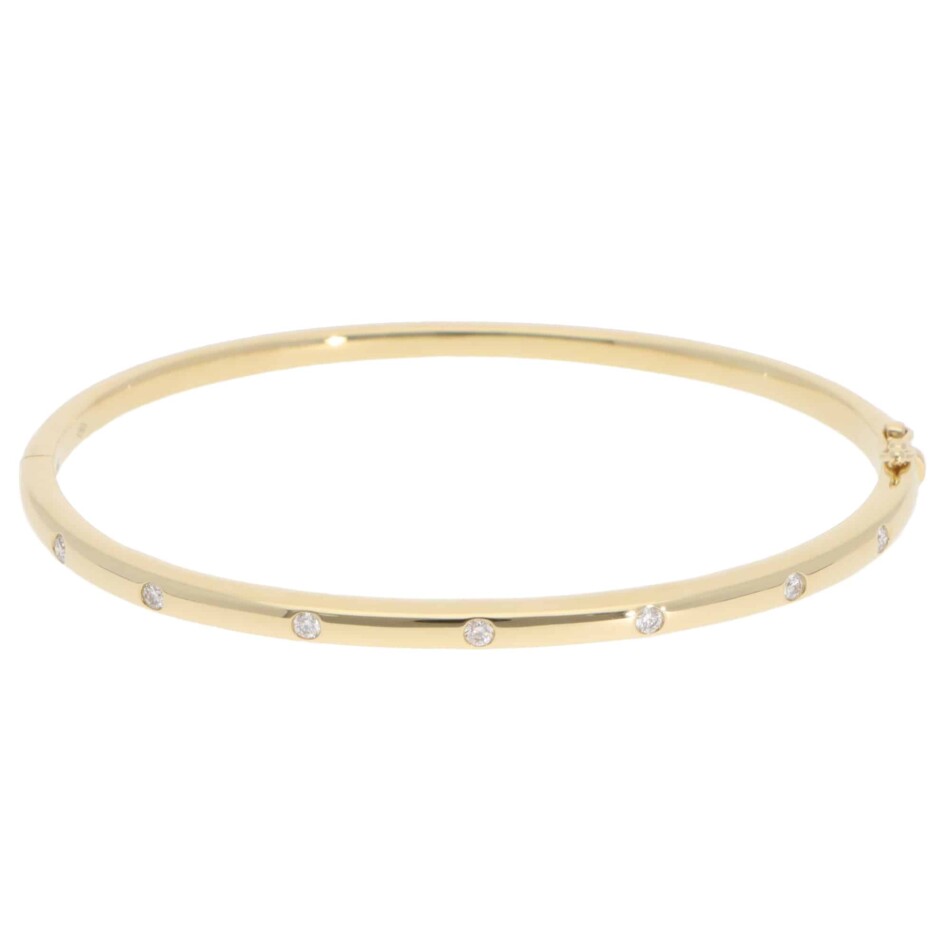 Contemporary Diamond Bracelet in Yellow Gold