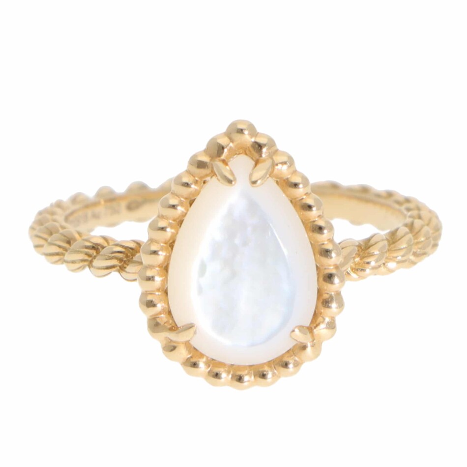 Vintage Boucheron Mother of Pearl Ring in Yellow Gold