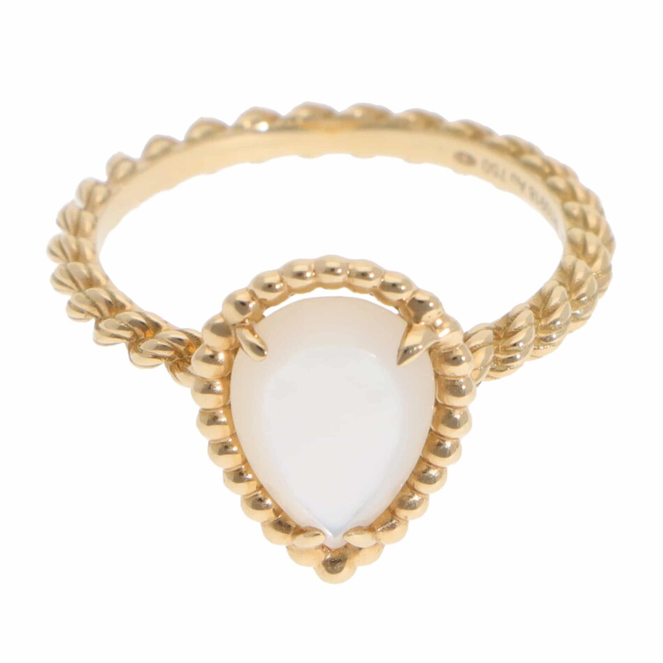 Vintage Boucheron Mother of Pearl Ring in Yellow Gold