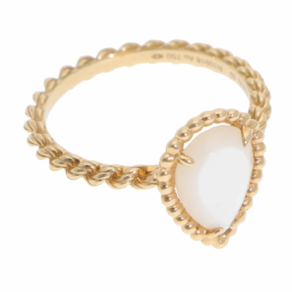 Vintage Boucheron Mother of Pearl Ring in Yellow Gold