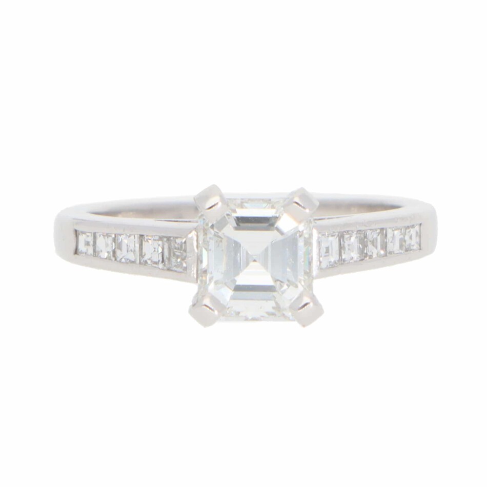 Vintage Emerald-Cut 1.04ct Diamond Ring in Platinum