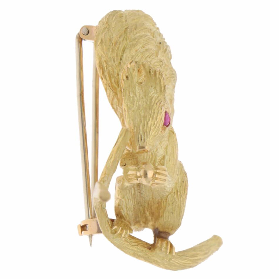 Vintage 1960s Hermès Ruby Squirrel Brooch in Yellow Gold