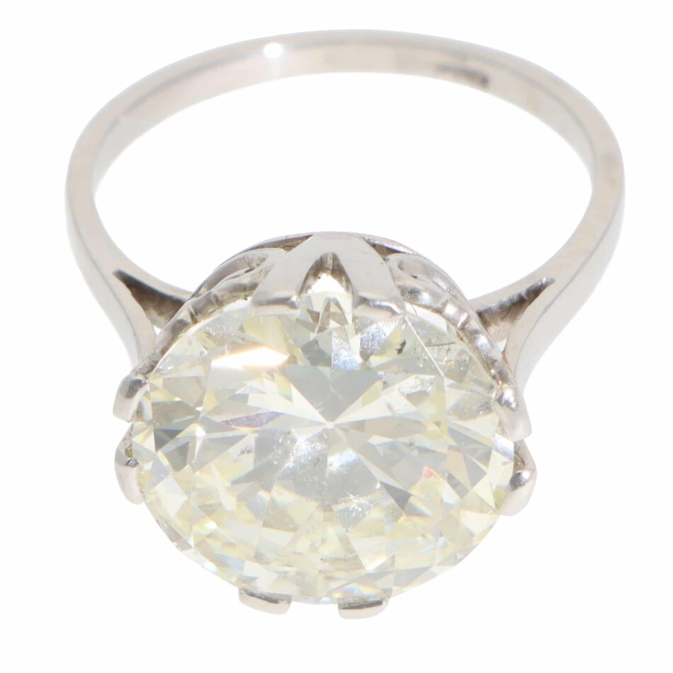 Vintage 6.11ct Old Cut Diamond Solitaire Ring in Platinum