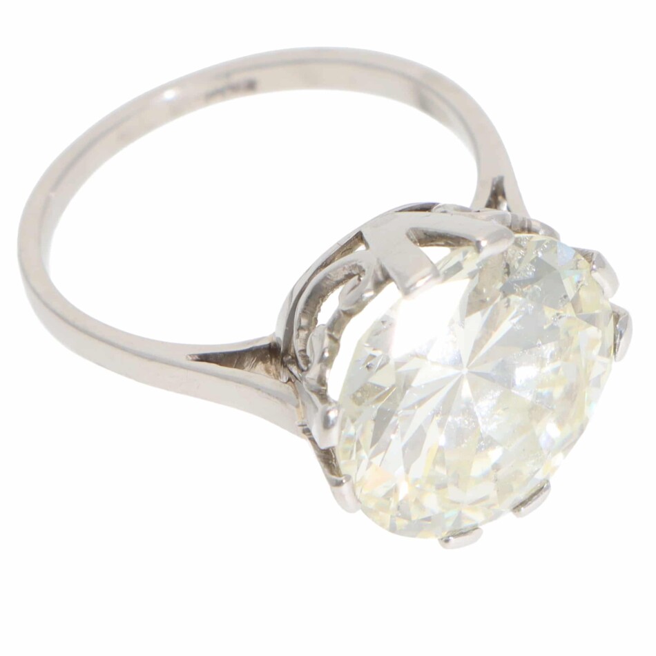 Vintage 6.11ct Old Cut Diamond Solitaire Ring in Platinum