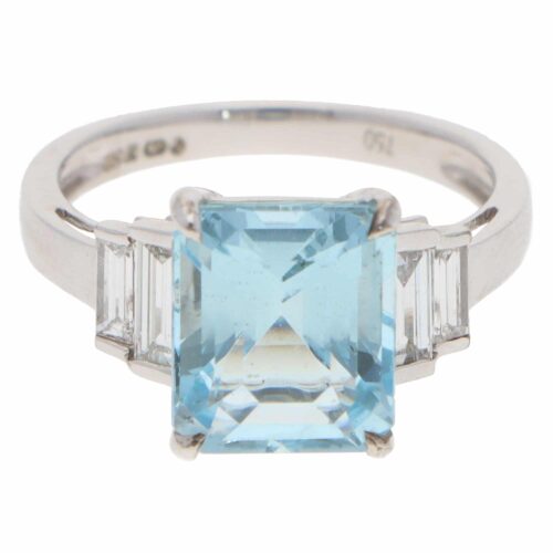 Contemporary 3.51ct Aquamarine and Diamond Ring in White Gold