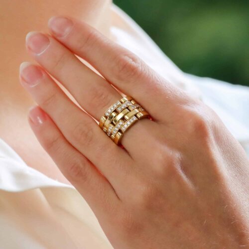 Vintage Cartier Maillon Panthère Diamond Ring in Yellow Gold