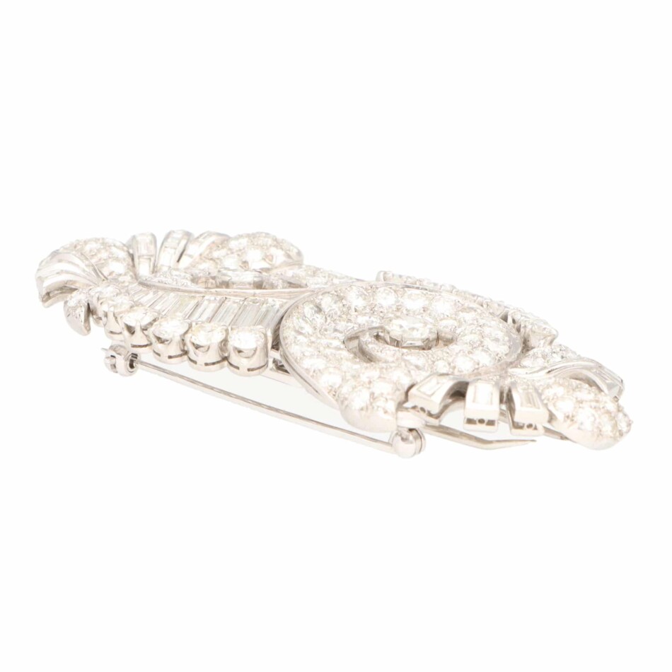 Vintage 1920's Diamond Double Clip Brooch in Platinum