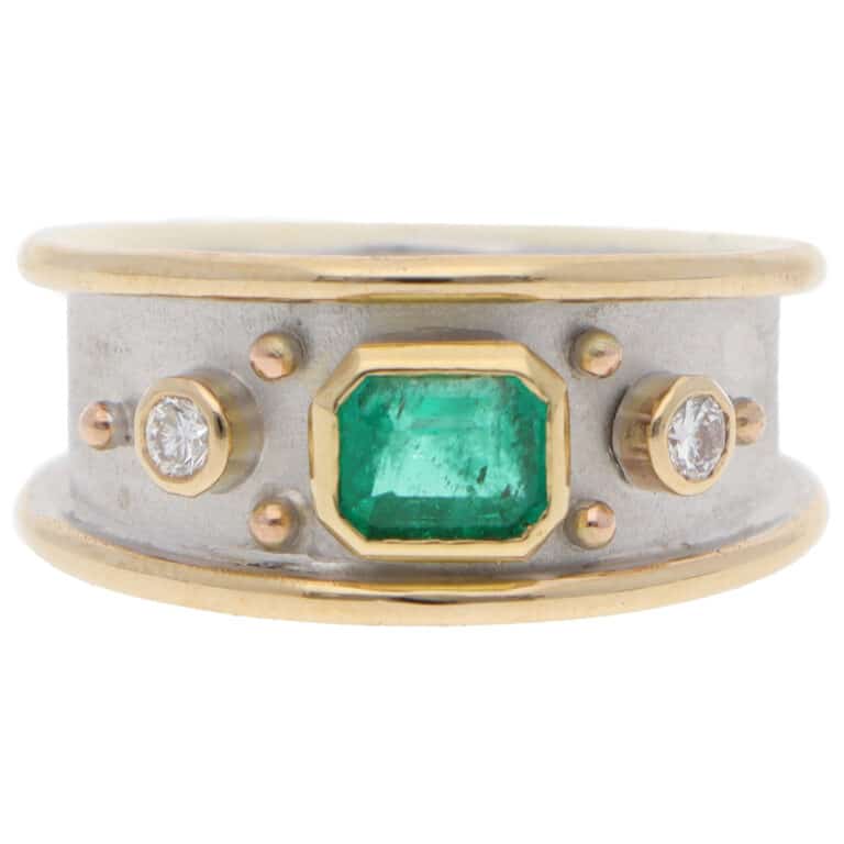 Contemporary Emerald and Diamond Etruscan Revival Dress Ring
